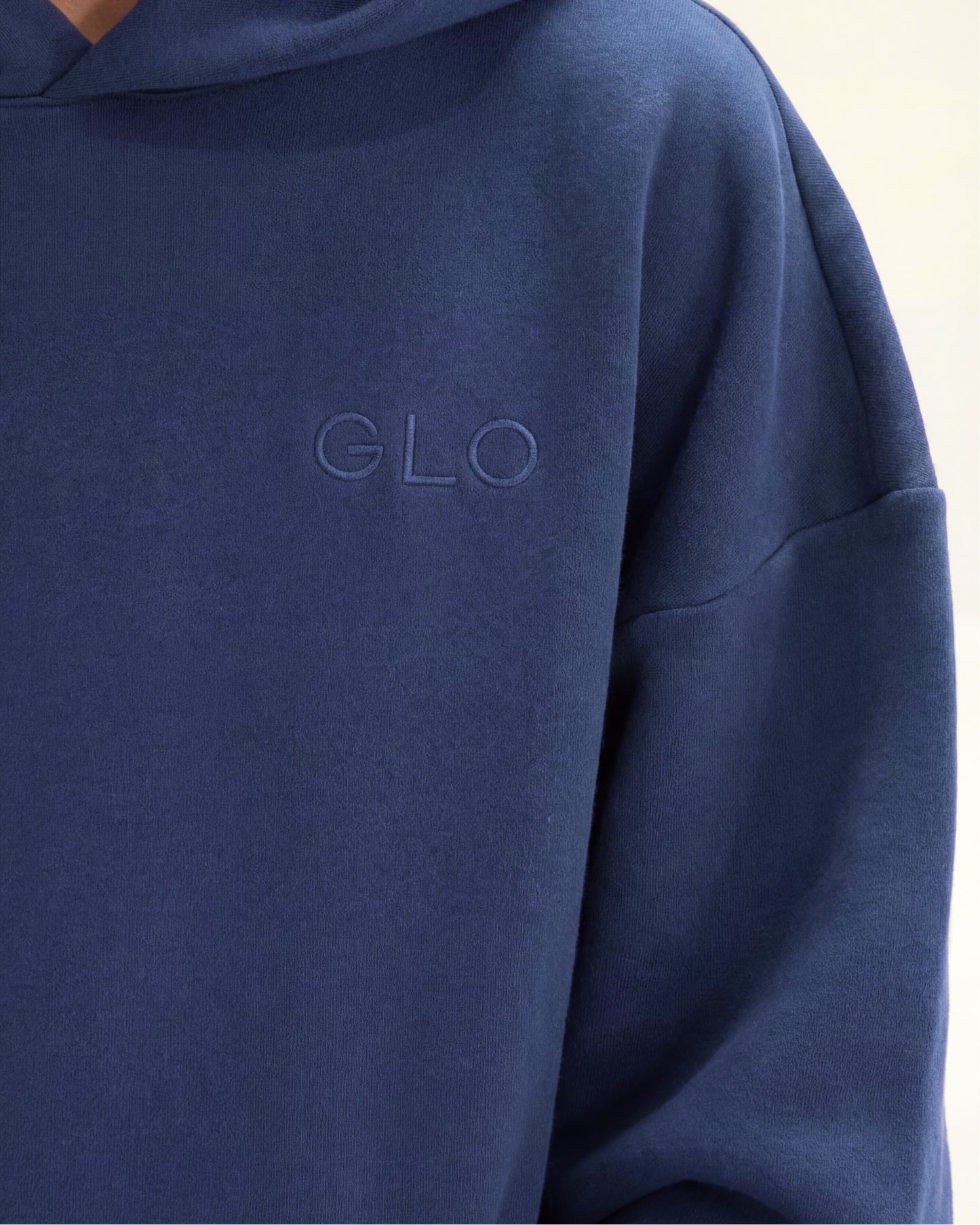 Disciple - White Print - Oceana | Abigayle is 5'8’’ and wears a size XS