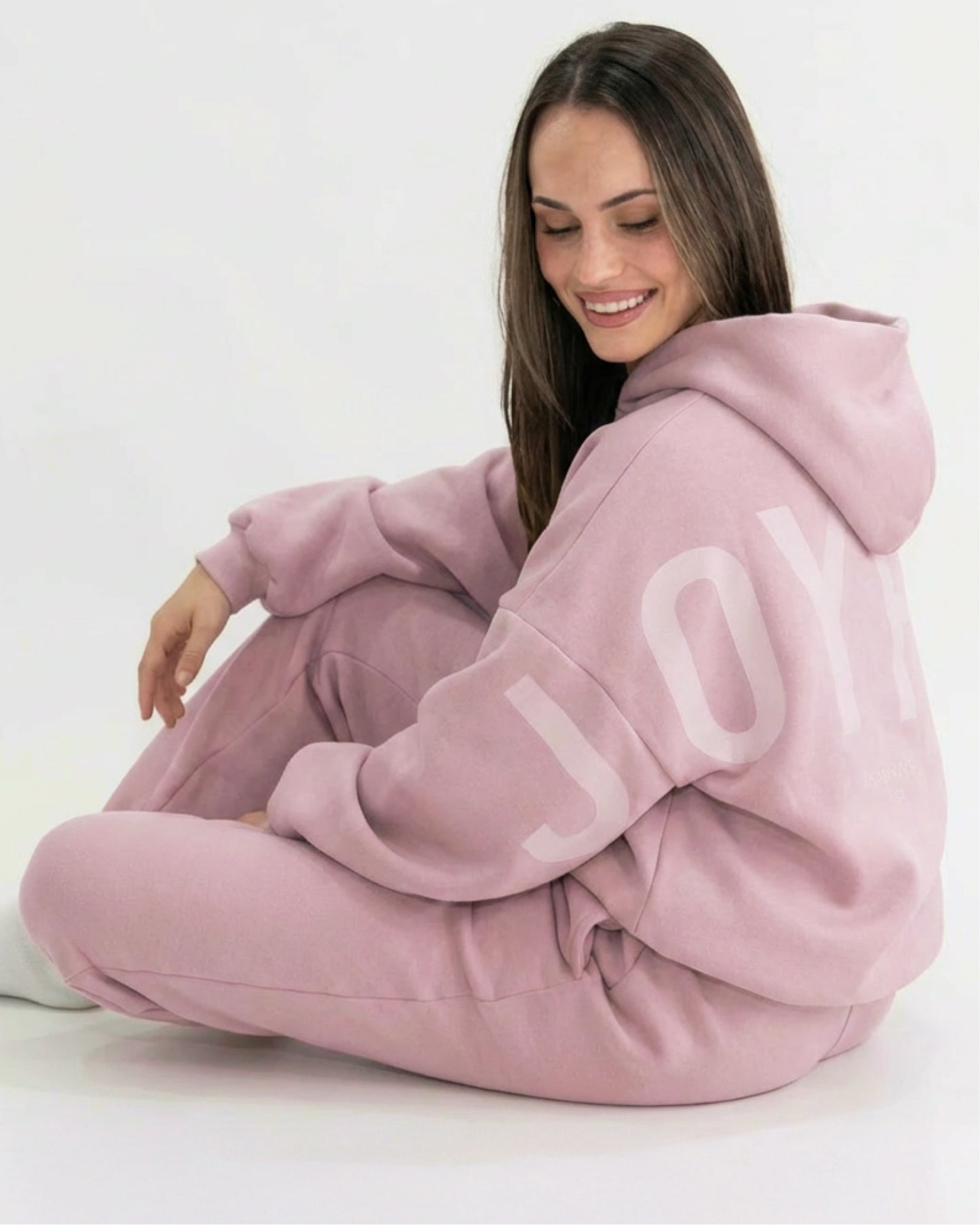 Joyful - White Print - Mauve Shadows | Abigayle is 5'8’’ and wears a size XS