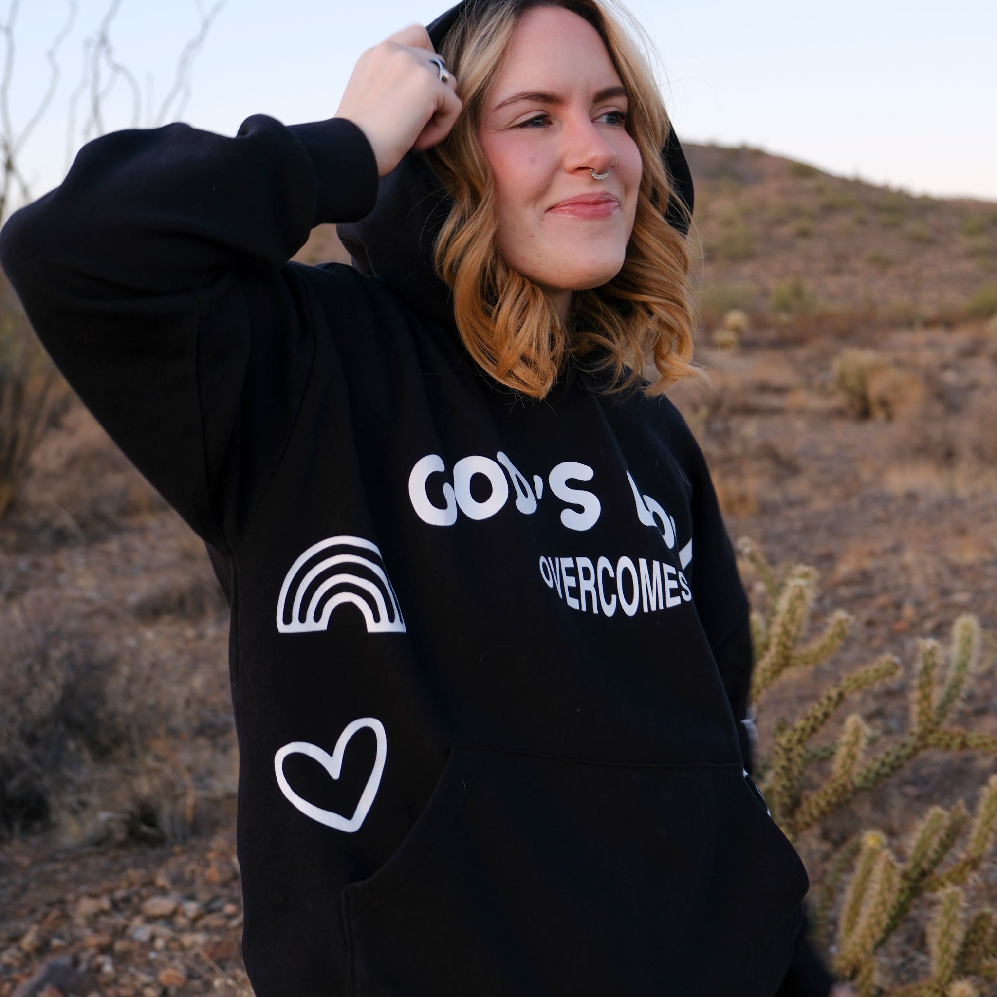 God's Loves Overcomes Pullover Hoodie – GLO