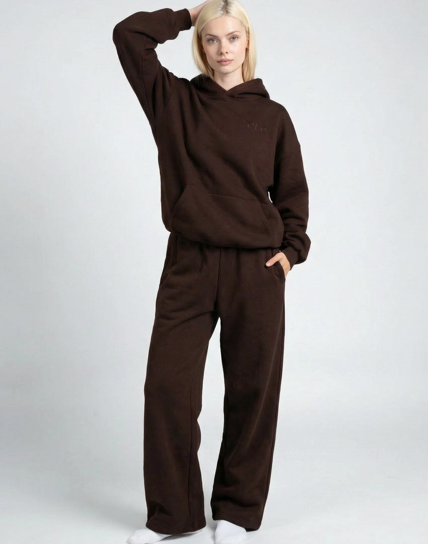 Forgiven - Coffee Bean | Jordan is 5'11'' and wears a size XS