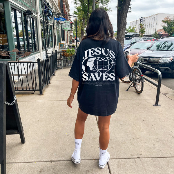 Jesus Saves Tee – GLO